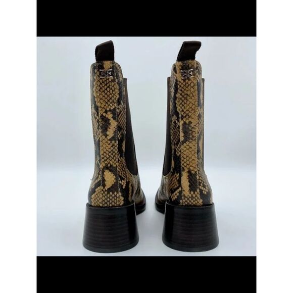 NWT SAM EDELMAN Womens Dark Wheat Brown Snake Monogram Dasha Booties 6 M - Picture 2 of 5